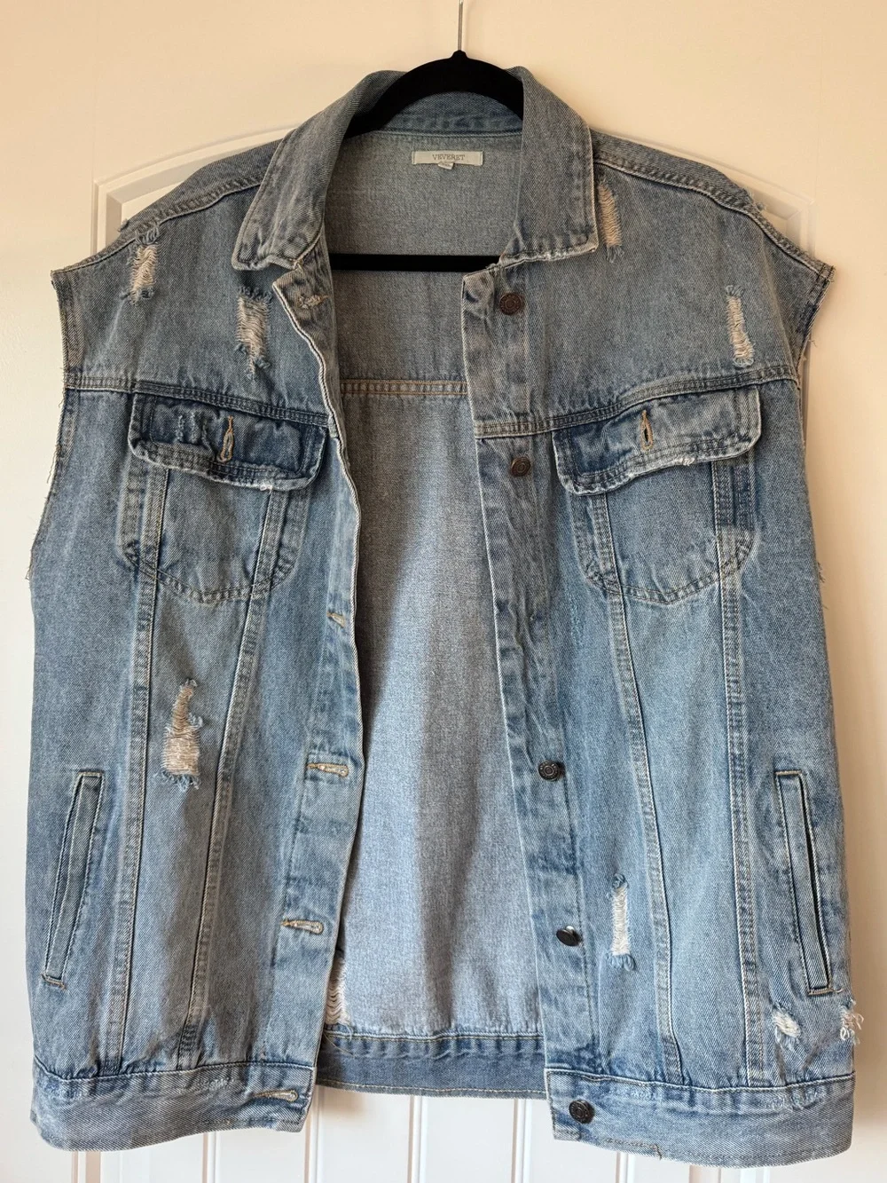 Veveret Distressed Denim Vest 1XL Light Wash Button Front Plus Size